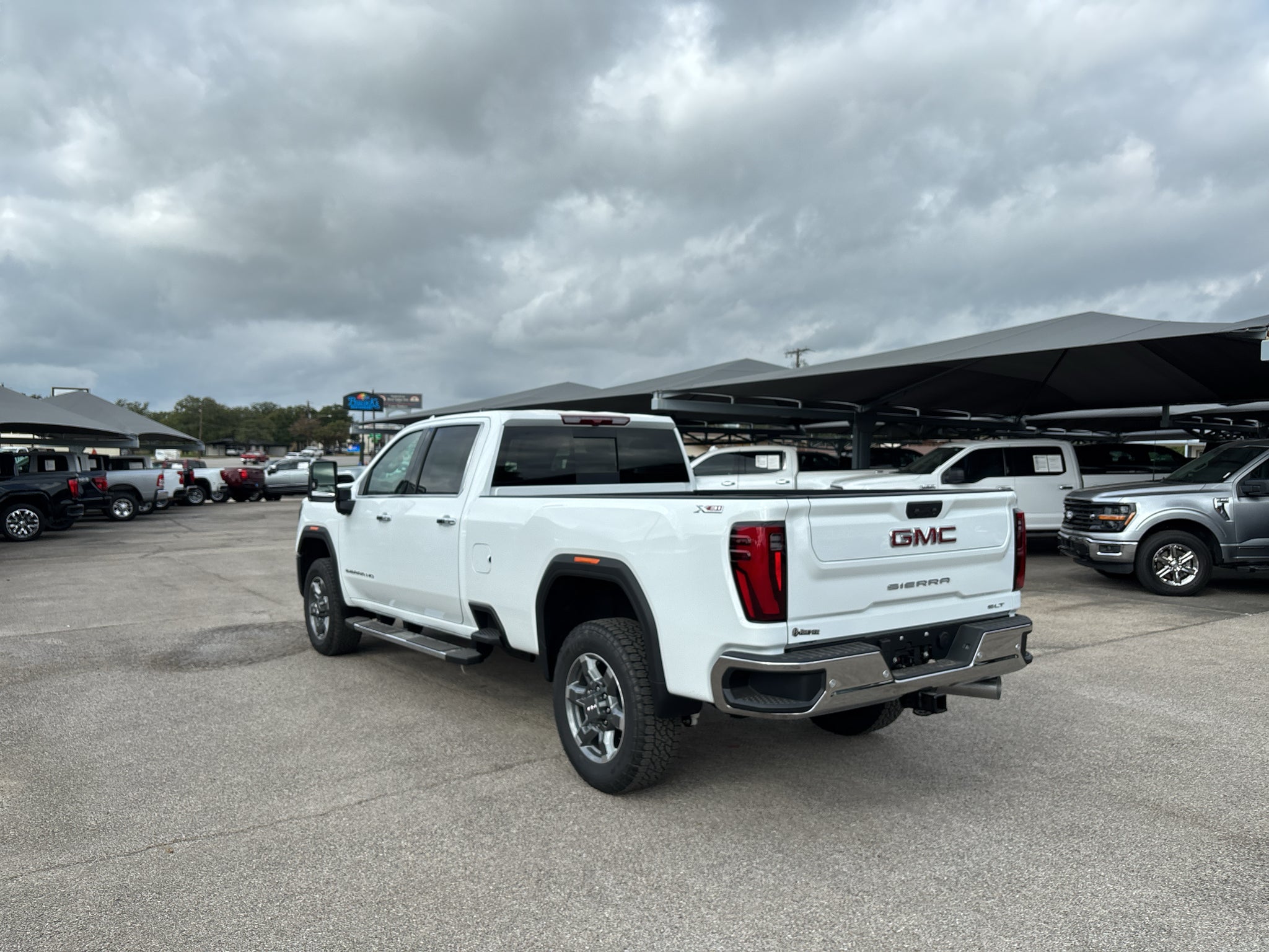 2026 GMC Sierra 3500 HD SLT