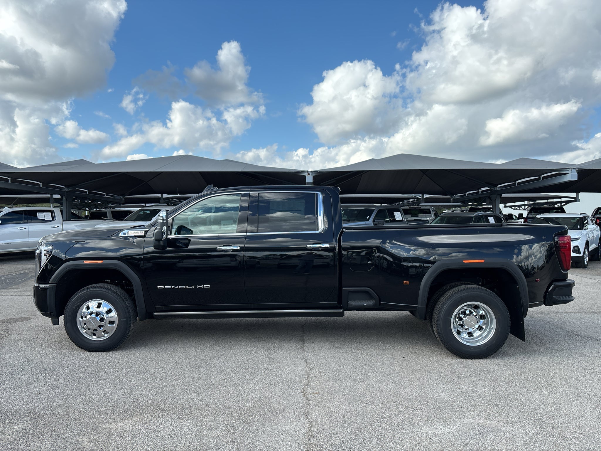 2026 GMC Sierra 3500 HD Denali DRW