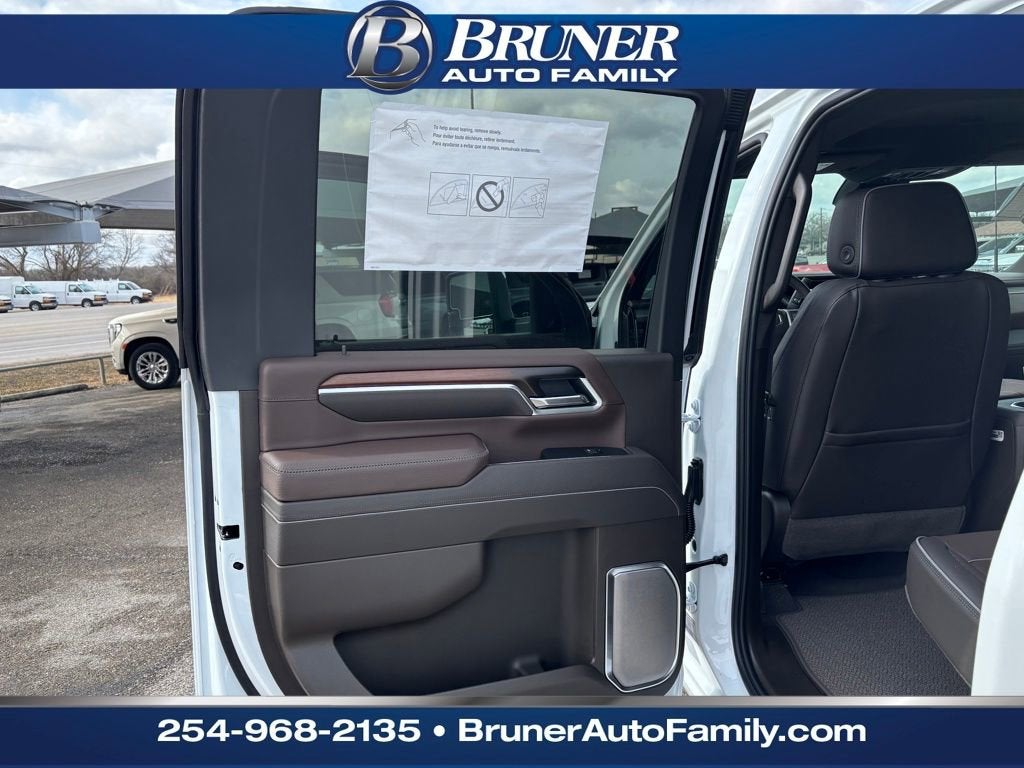 2026 GMC Sierra 3500 HD Denali DRW