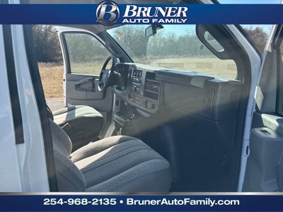 2025 Chevrolet Express Cutaway 3500 1WT
