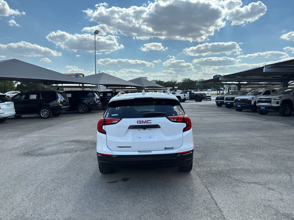2021 GMC Terrain SLT