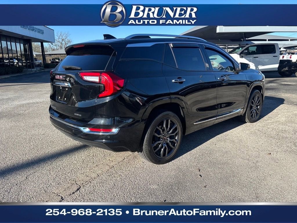2023 GMC Terrain Denali
