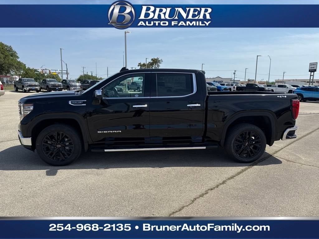 2025 GMC Sierra 1500 SLT