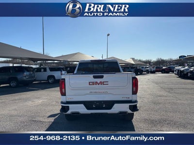 2025 GMC Sierra 1500 AT4