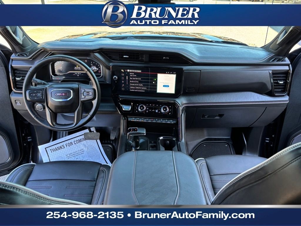 2025 GMC Sierra 1500 AT4X