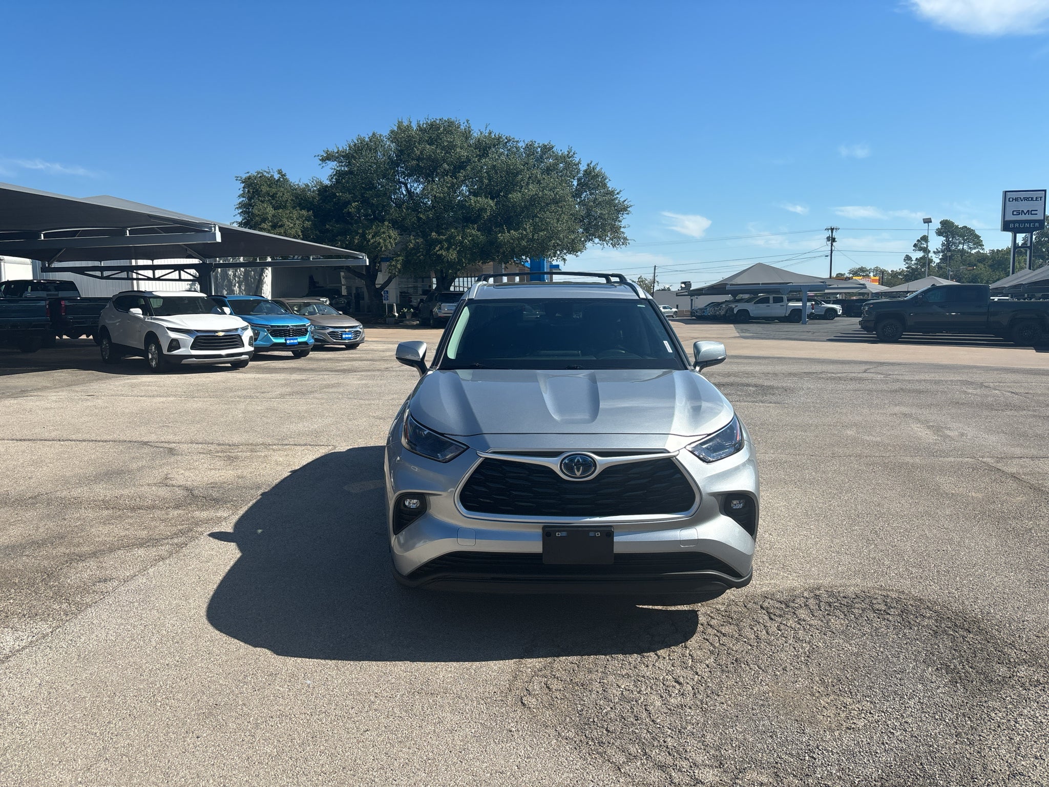 2024 Toyota Highlander Hybrid XLE
