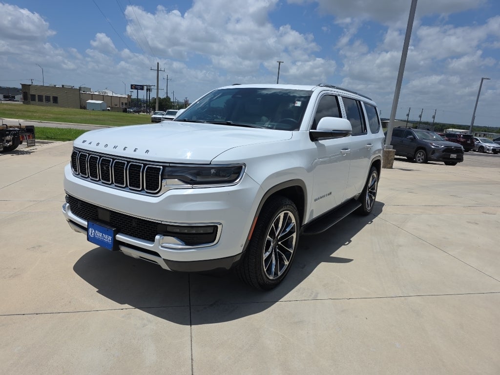 2022 Jeep Wagoneer Series II 4x2