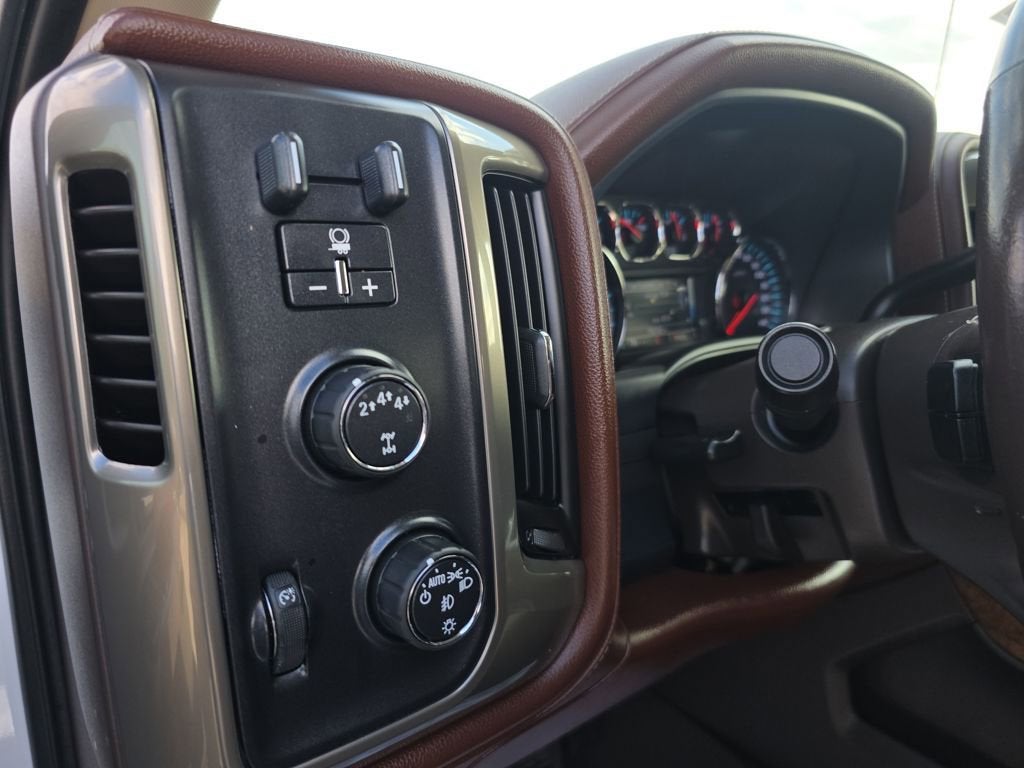 2017 Chevrolet Silverado 3500 HD High Country