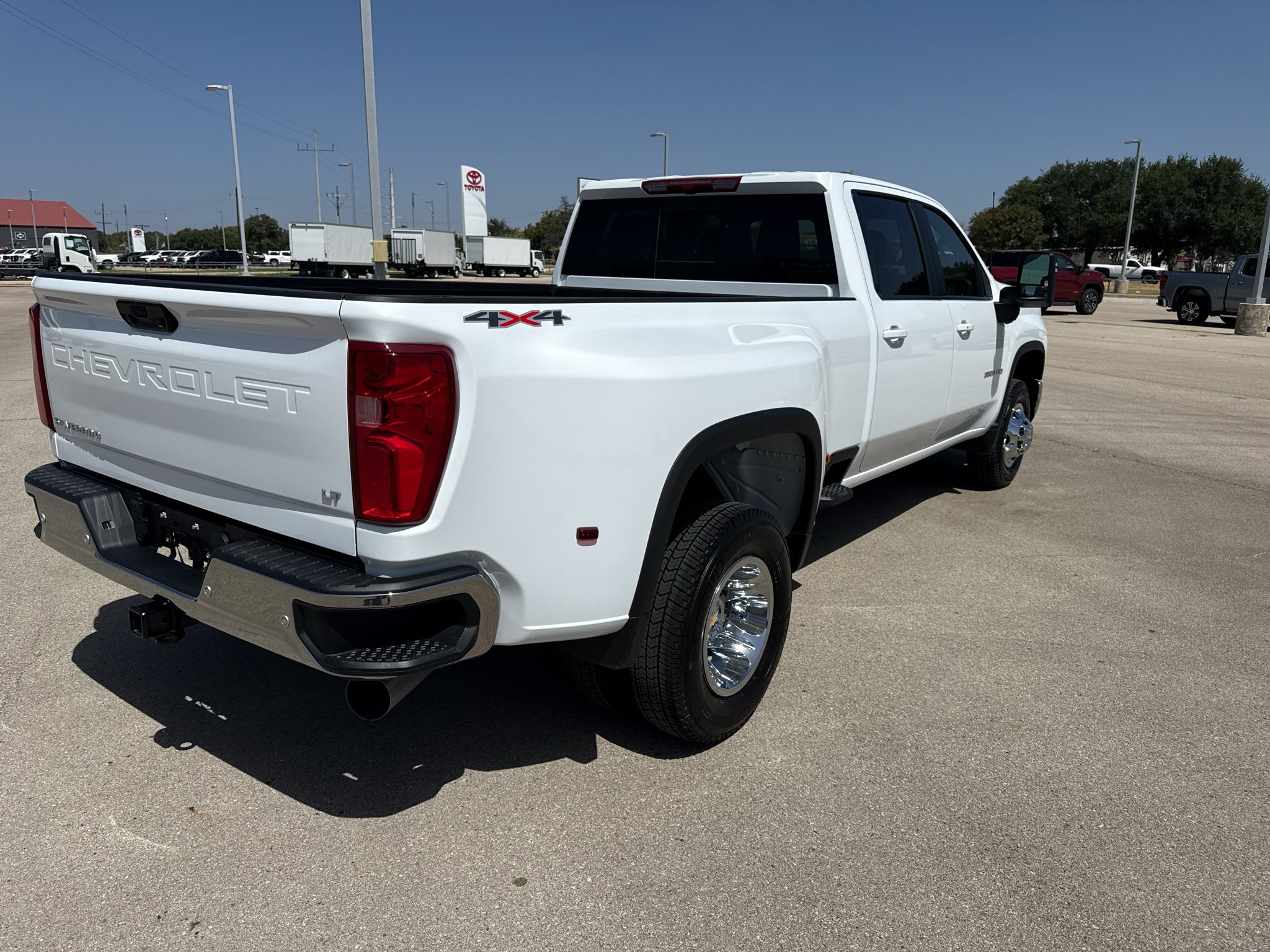 2026 Chevrolet Silverado 3500 HD LT DRW