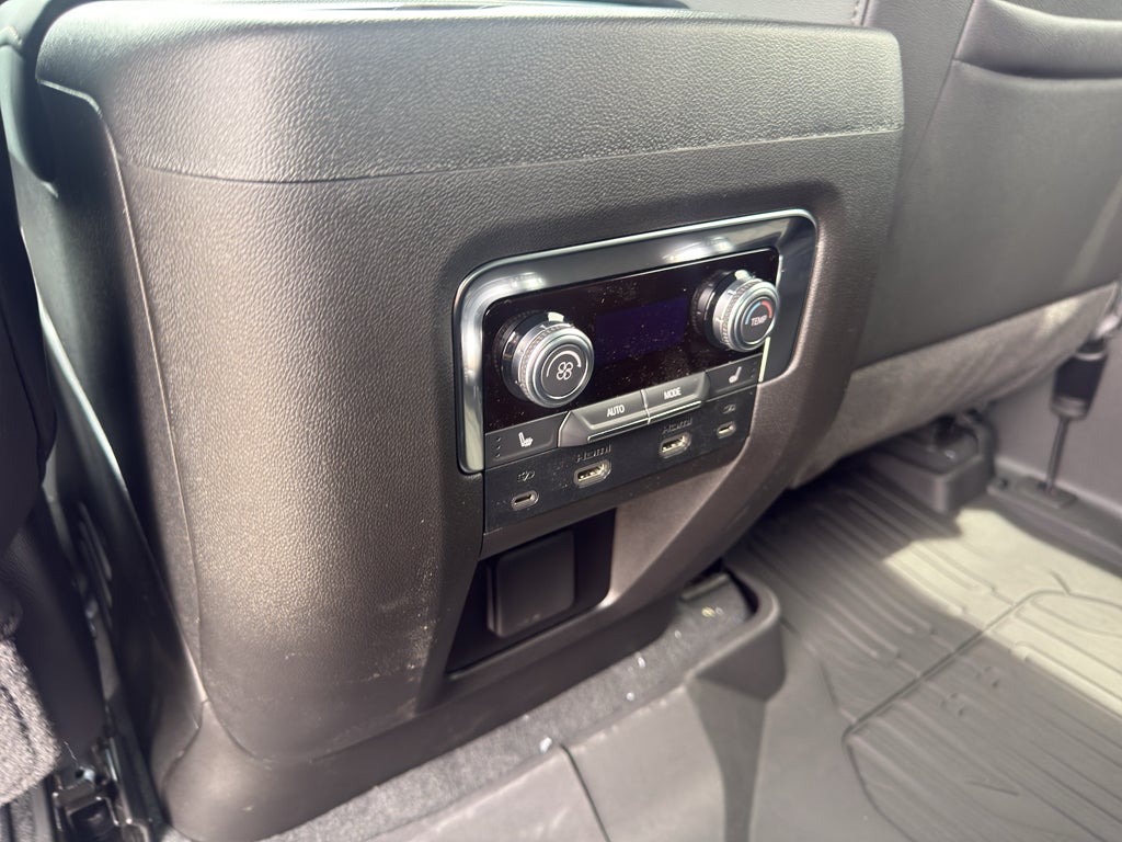 2026 GMC Yukon AT4 - Photo 20