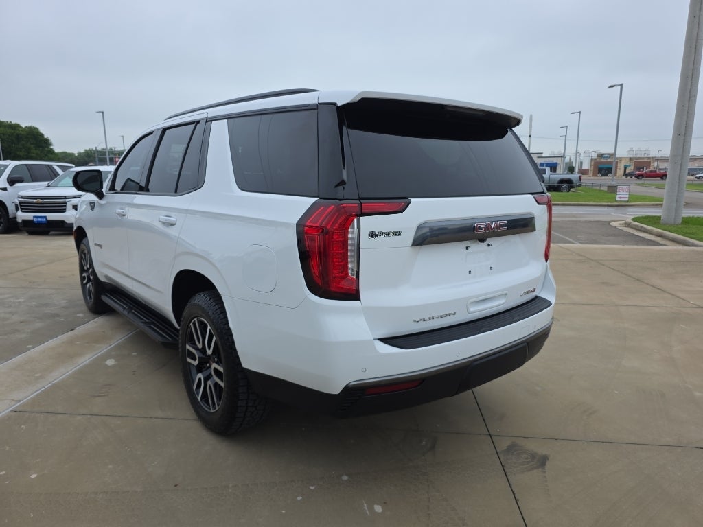 2022 GMC Yukon AT4 - Photo 16