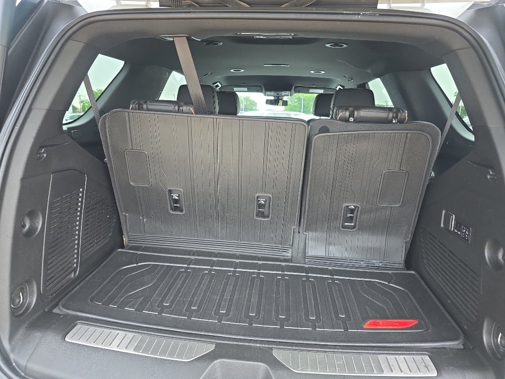 2022 GMC Yukon AT4 - Photo 18
