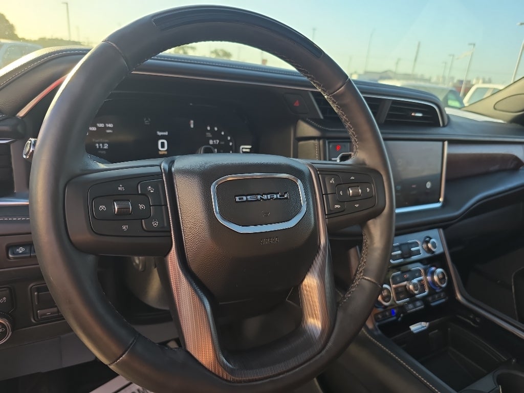 2023 GMC Yukon Denali Ultimate - Photo 13
