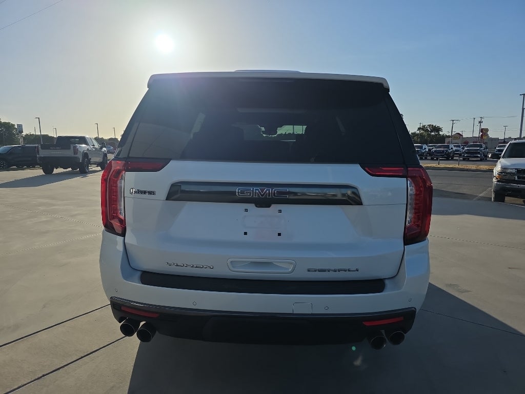 2023 GMC Yukon Denali Ultimate - Photo 19