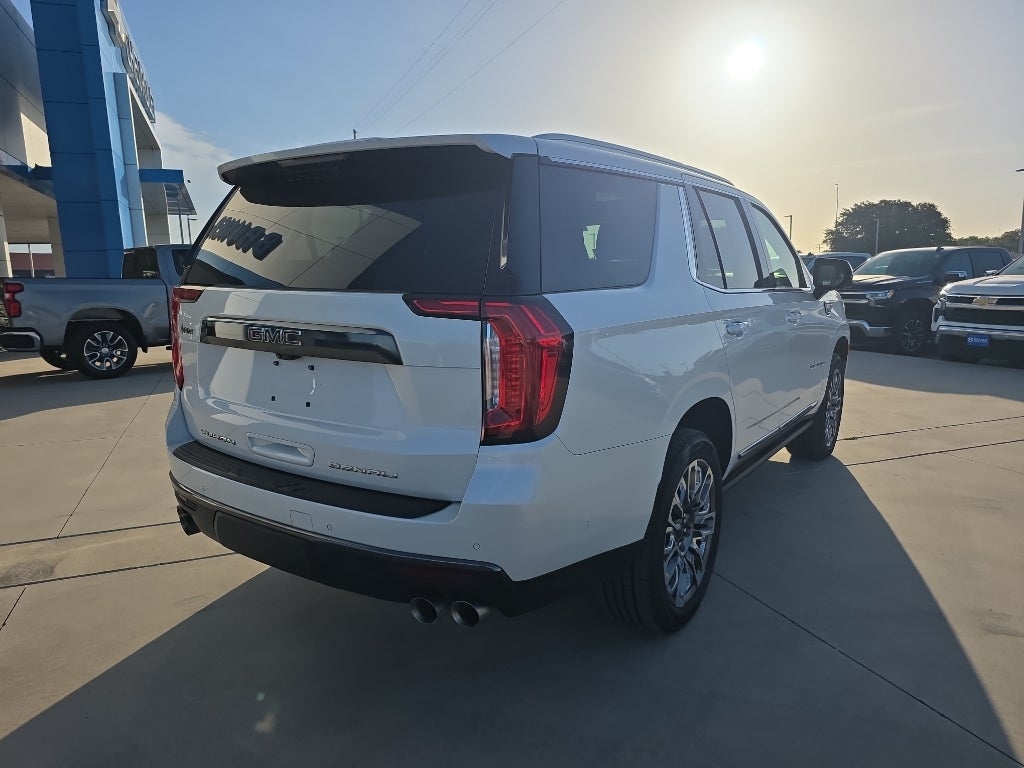 2023 GMC Yukon Denali Ultimate - Photo 21