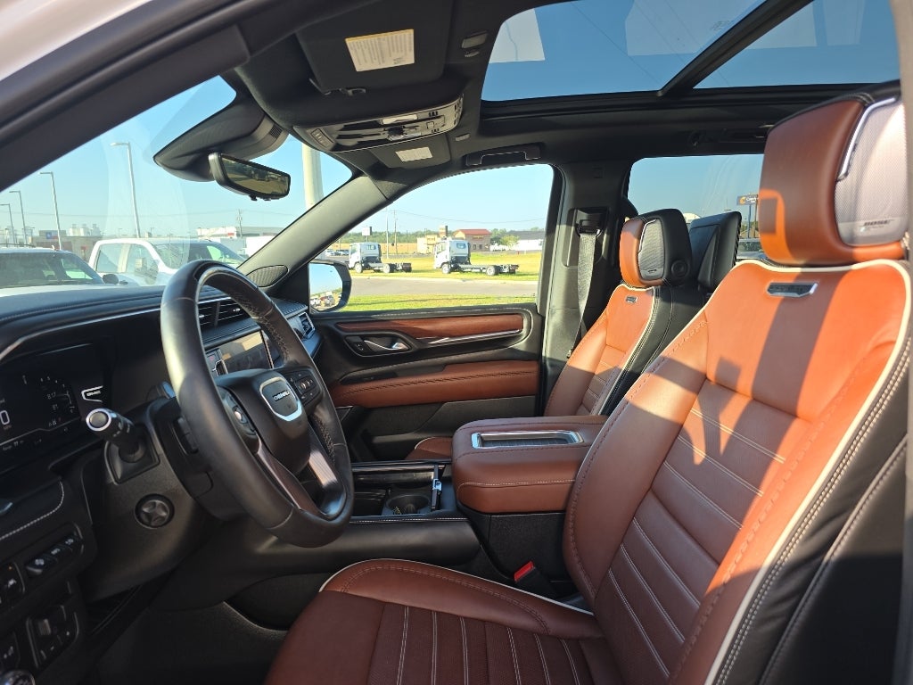 2023 GMC Yukon Denali Ultimate - Photo 6