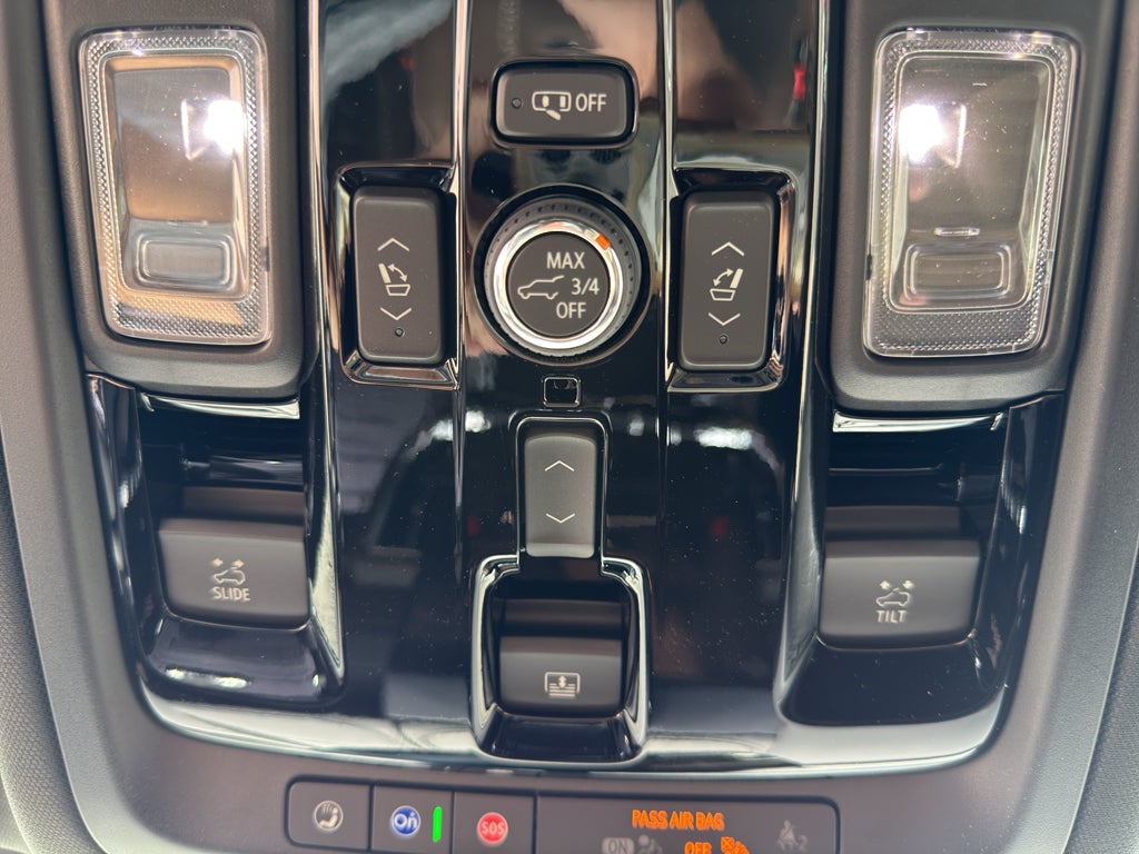 2026 GMC Yukon Denali Ultimate - Photo 13
