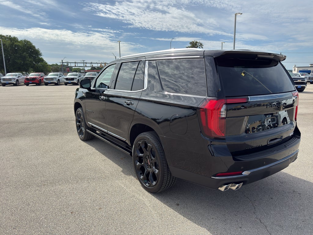 2026 GMC Yukon Denali Ultimate - Photo 25
