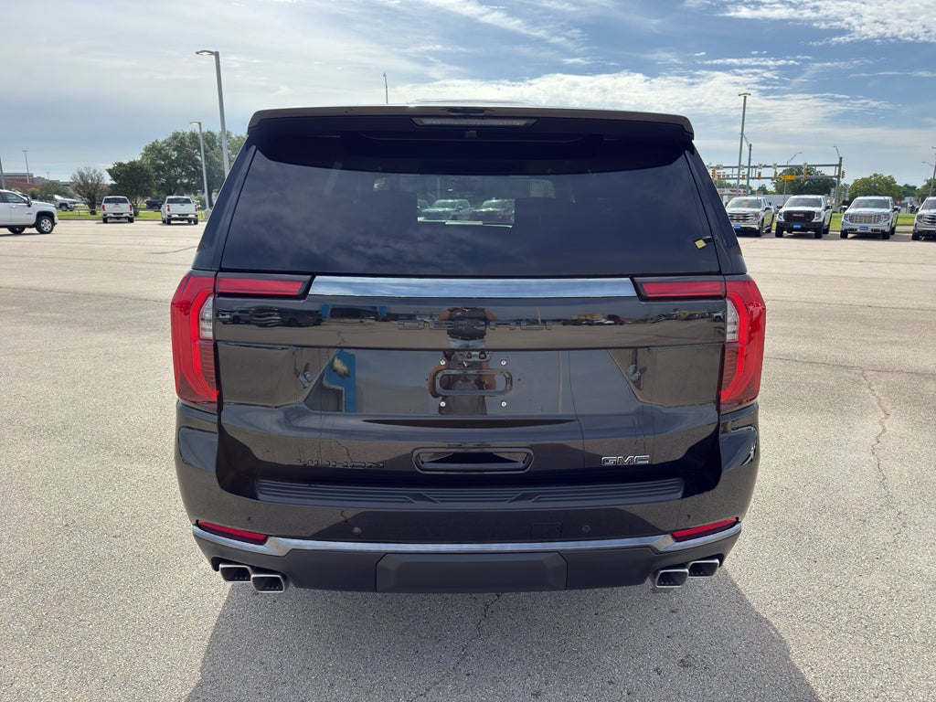 2026 GMC Yukon Denali Ultimate - Photo 26