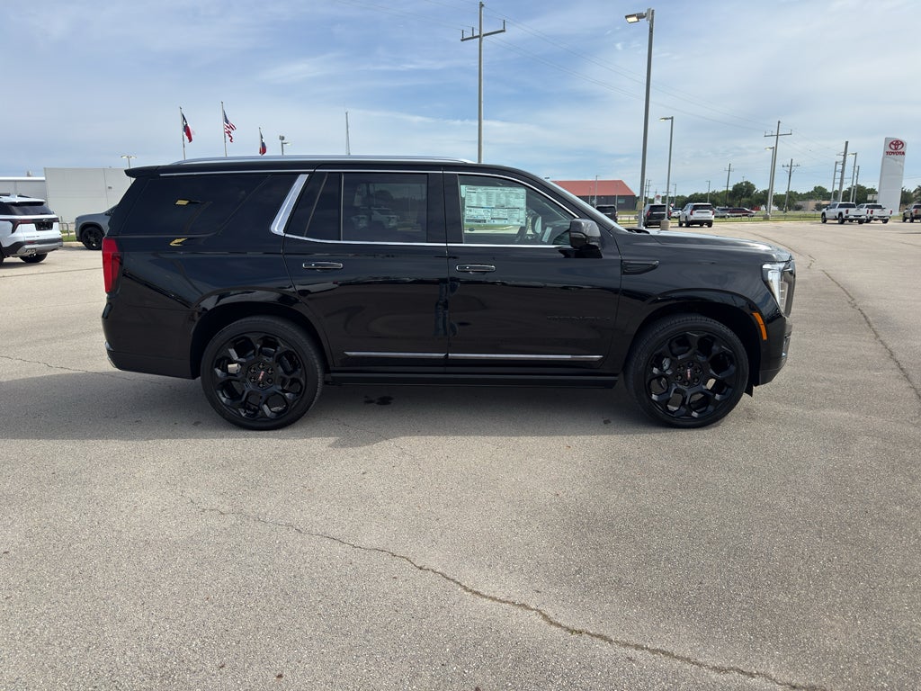 2026 GMC Yukon Denali Ultimate - Photo 30