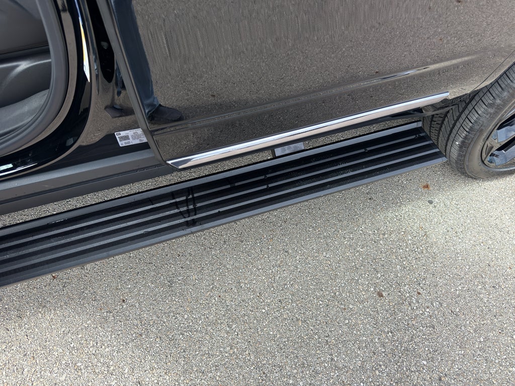 2026 GMC Yukon Denali Ultimate - Photo 6