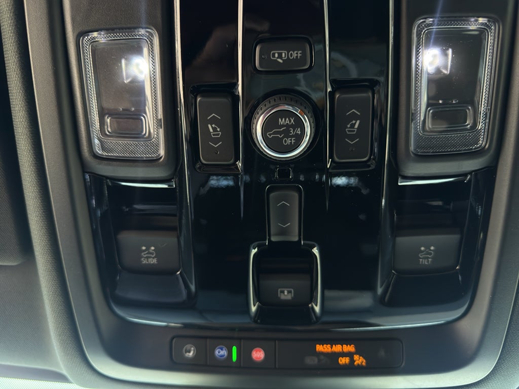 2026 GMC Yukon XL Denali - Photo 12