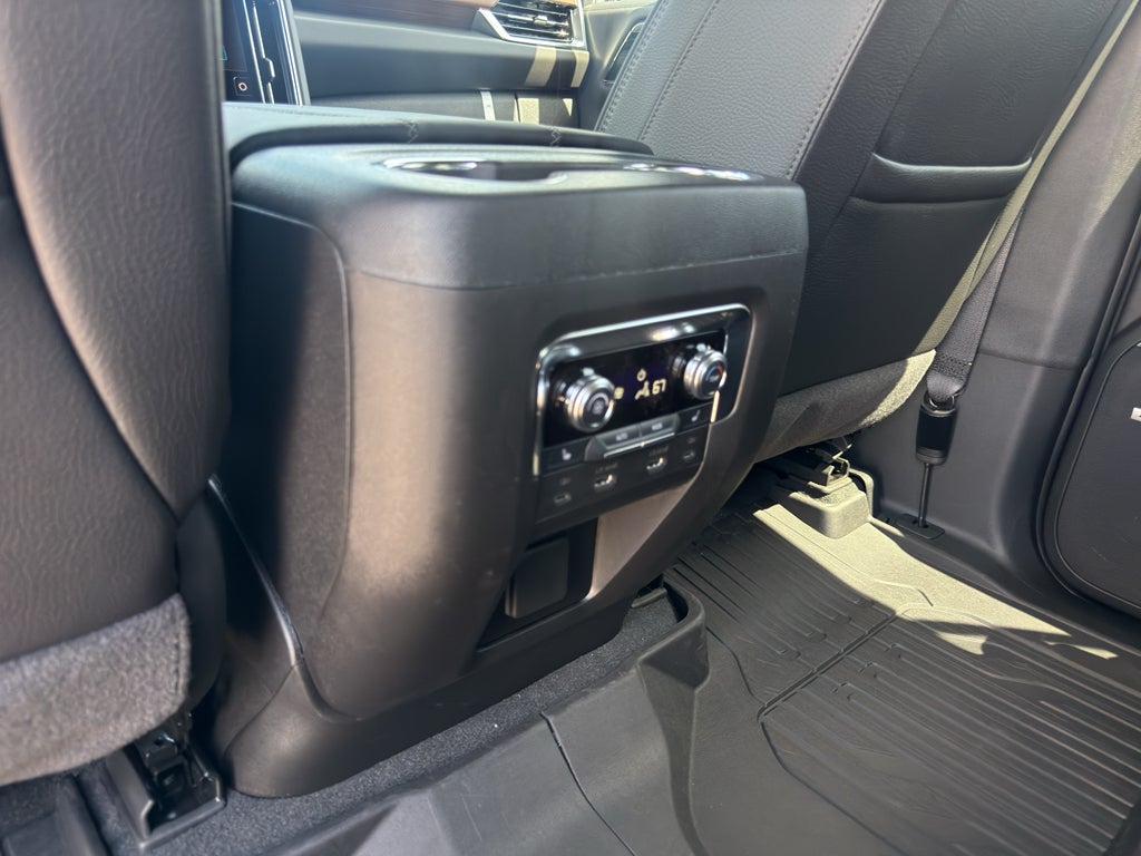 2026 GMC Yukon XL Denali - Photo 21