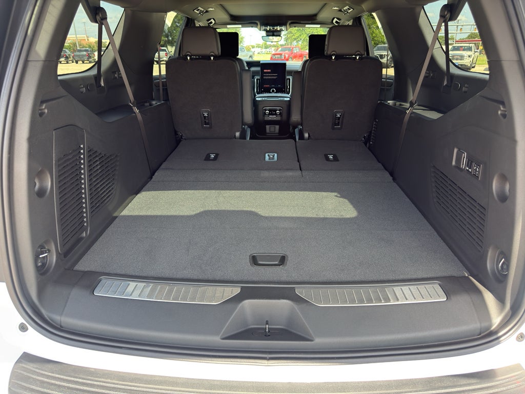 2026 GMC Yukon XL Denali - Photo 25