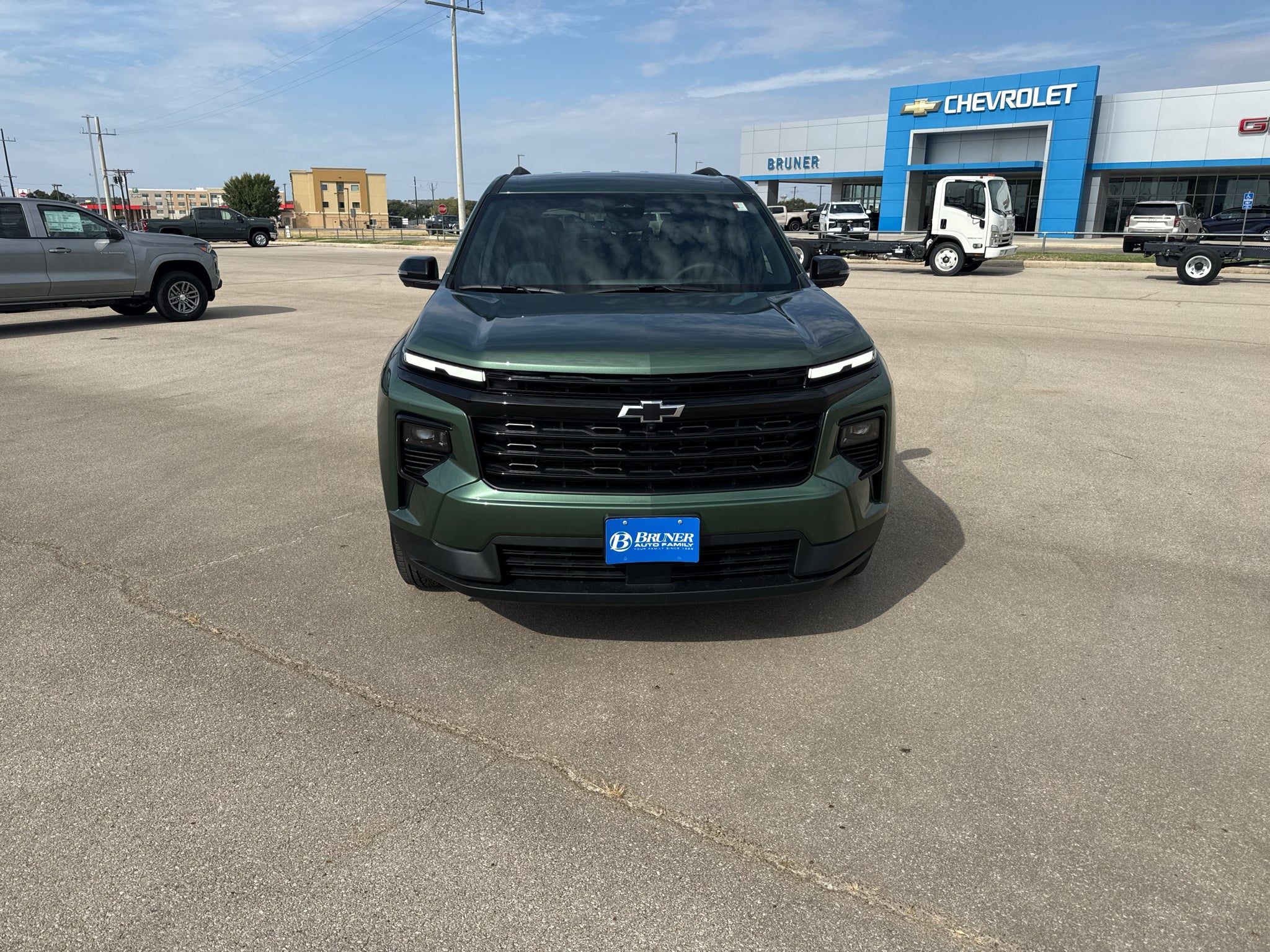 2027 Chevrolet Traverse LT