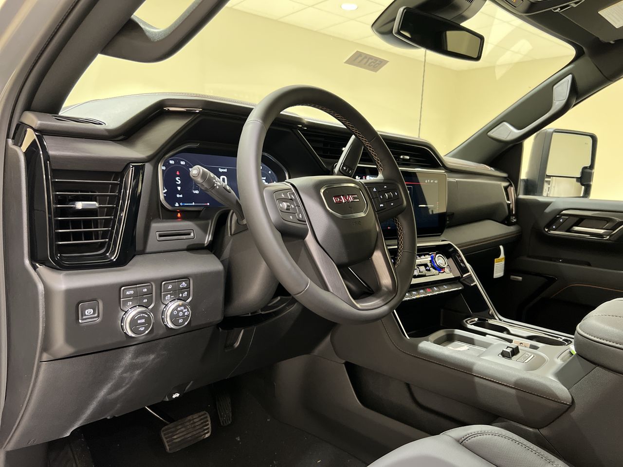 2026 GMC Sierra 2500HD AT4 - Photo 17