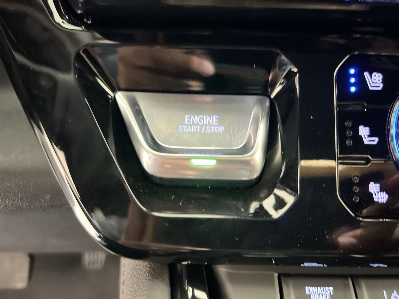 2026 GMC Sierra 2500HD AT4 - Photo 24