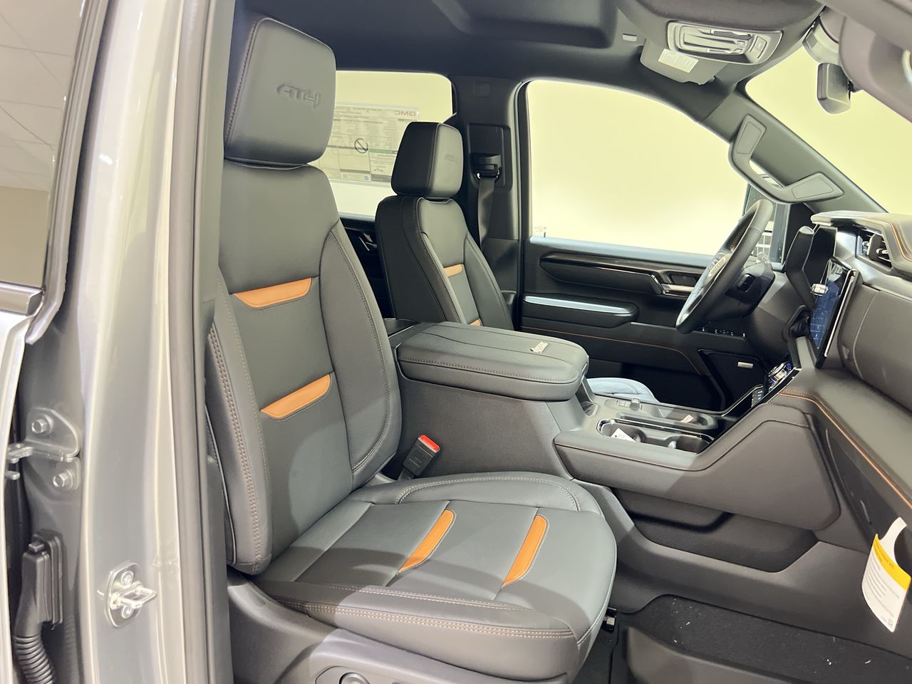 2026 GMC Sierra 2500HD AT4 - Photo 32