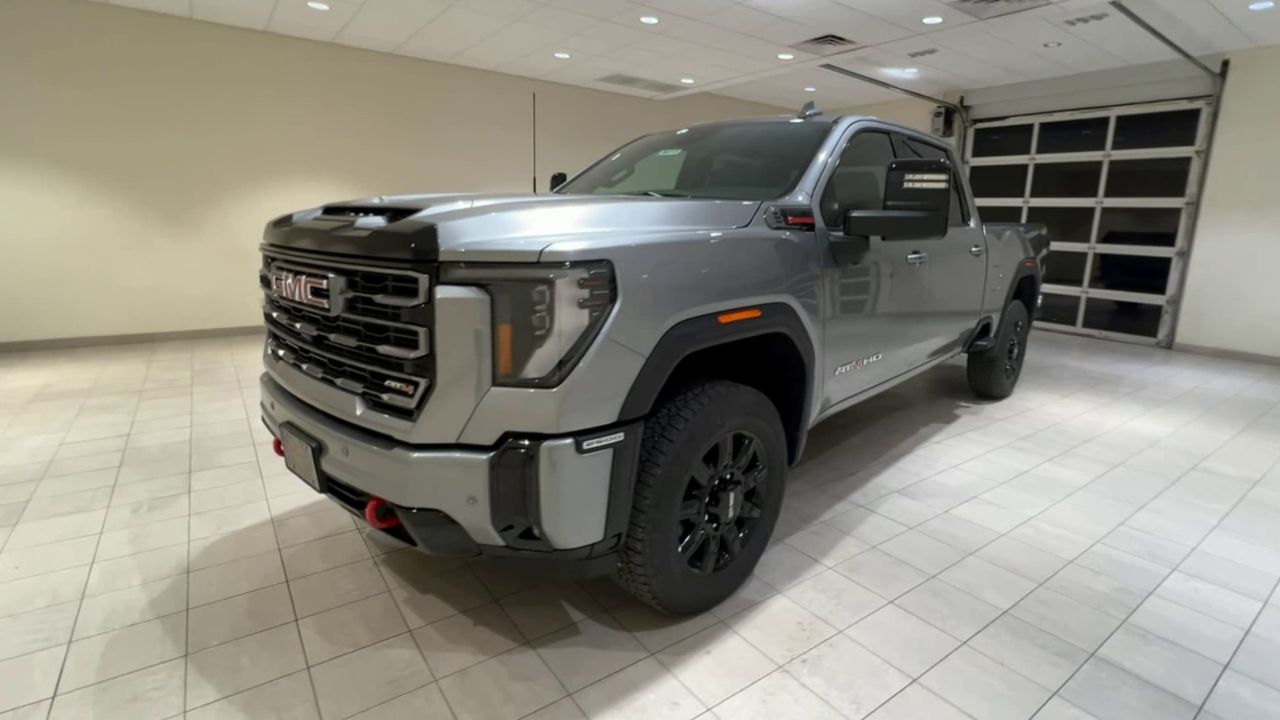 2026 GMC Sierra 2500HD AT4 - Photo 6