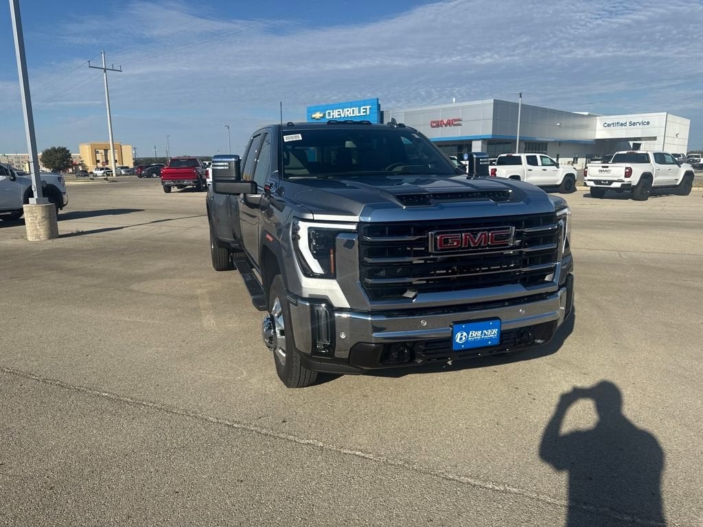 2026 GMC Sierra 3500 HD SLT