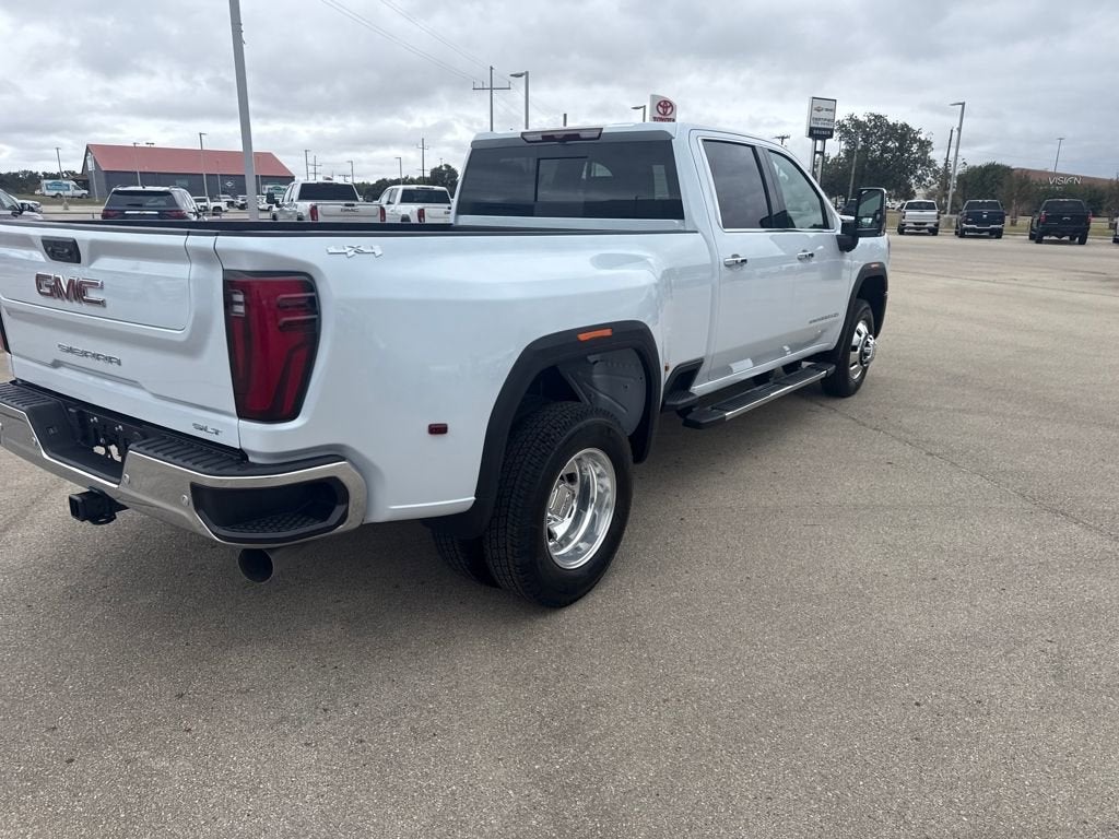 2026 GMC Sierra 3500 HD SLT