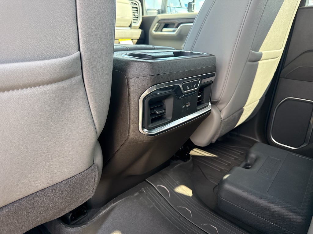 2026 GMC Sierra 3500 HD SLT DRW