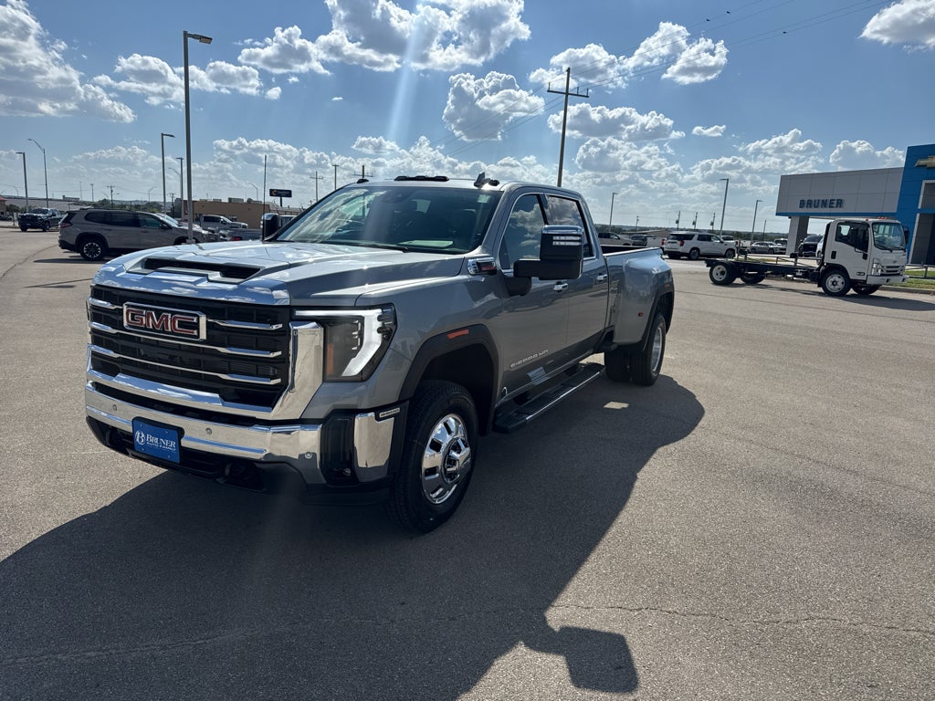 2026 GMC Sierra 3500 HD SLT DRW