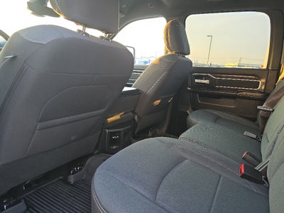 2024 RAM 2500 Big Horn Crew Cab 4x4 6'4" Box