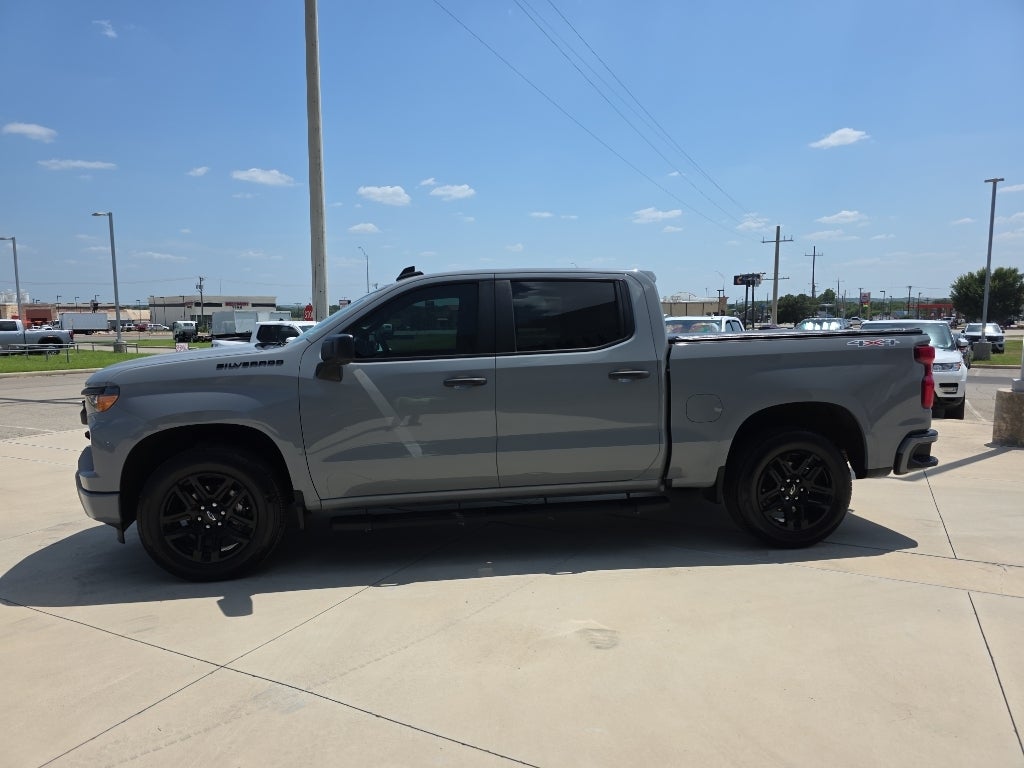 2024 Chevrolet Silverado 1500 Custom