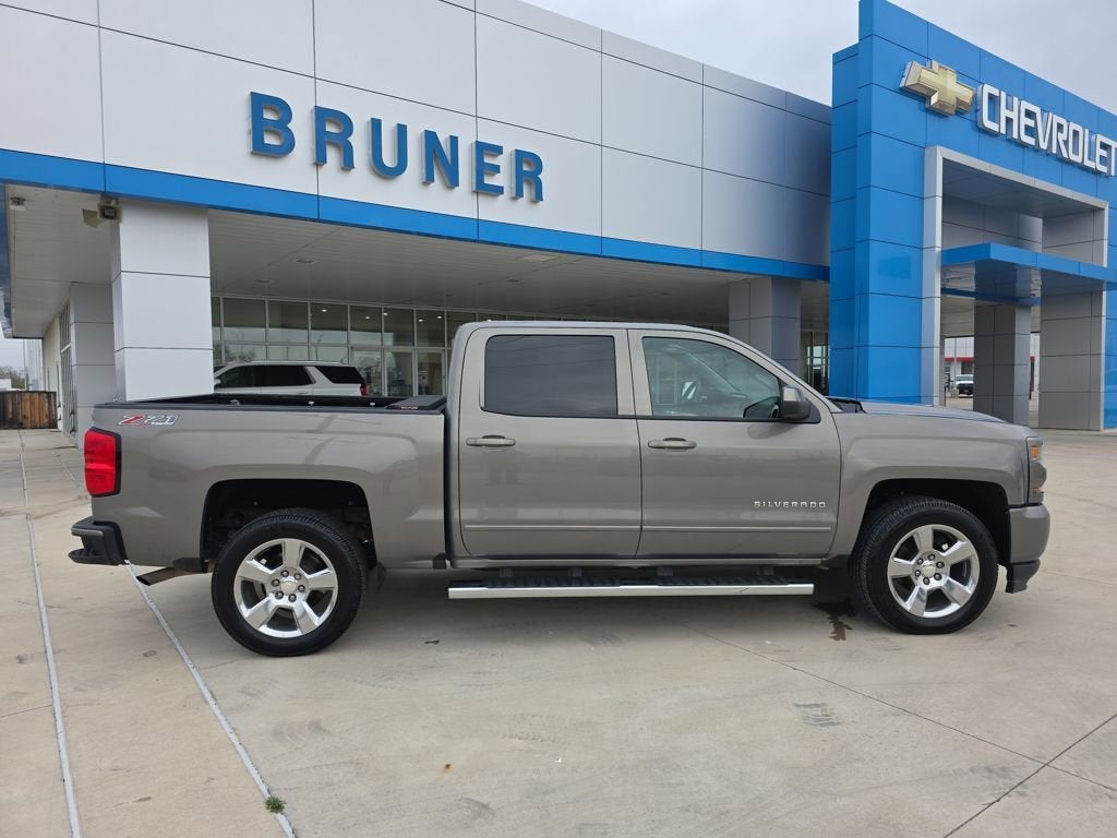 2017 Chevrolet Silverado 1500 LT