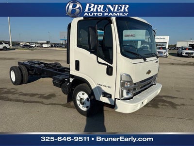 2025 Chevrolet Low Cab Forward 3500 1WT